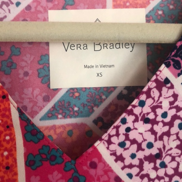 Vera Bradley Scrub Top - Picture 3 of 3